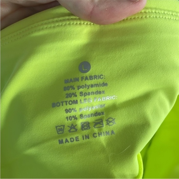 The Gym People Size Large High-Waisted Bright Yellow Running Shorts. - Picture 7 of 8